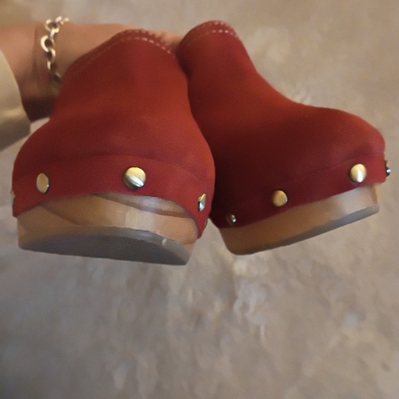 BODEN Claudette Suede Clogs in Rust Size 40 (8.5 US) - Picture 7 of 10